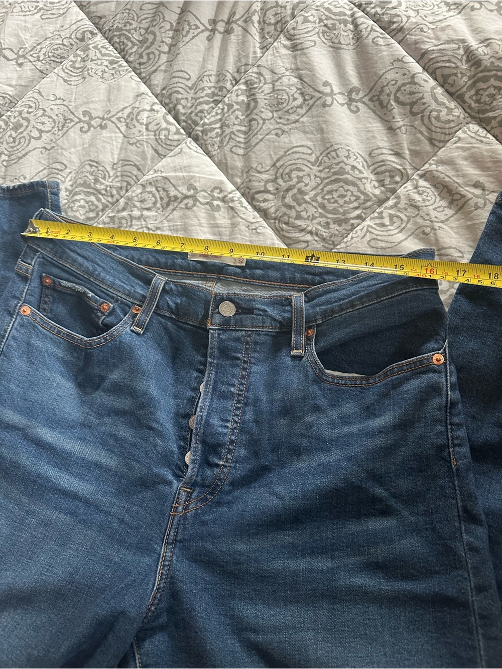 LEVI’S Wedgie Skinny Dark Wash Button-Fly Jeans | 32 - Picture 8 of 8
